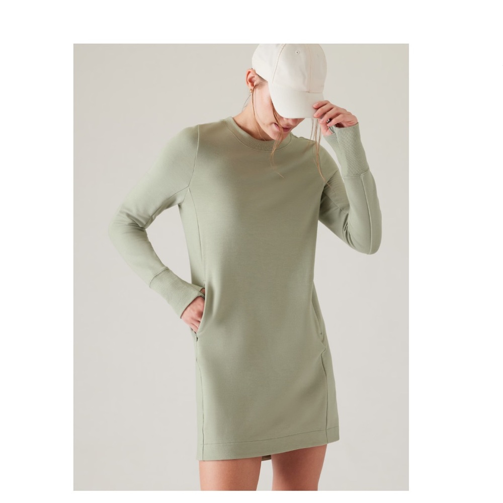 Coaster Luxe Sweatshirt Dress